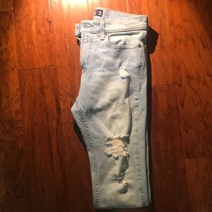 Hollister Super Skinny ripped Men Jeans